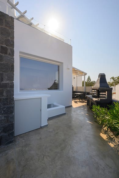 Marvarit Villas Santorini - Image 4