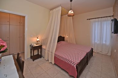 Matas Apartments Tinos - Image 3