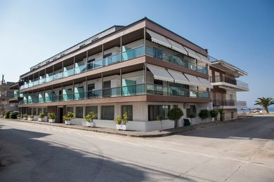 Mavridis Hotel Chalkidiki - Image 2
