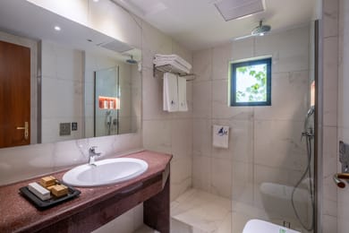 Executive Twin Room Side Sea View