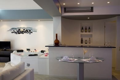 Thalassa Suite
