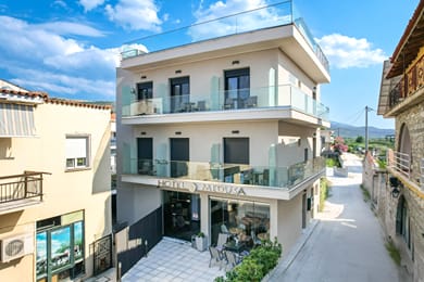 Medusa Hotel & Villa - Image 2