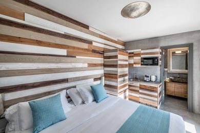 Deluxe Double Room with Sea View