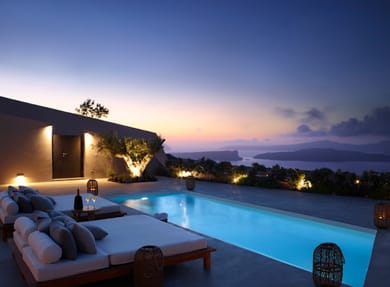 Honeymoon Villa with Private Pool and Caldera View
