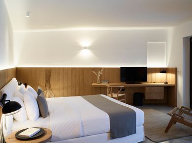 Master Suite with Private Pool