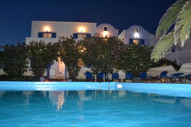 Melina Hotel Santorini - Image 2