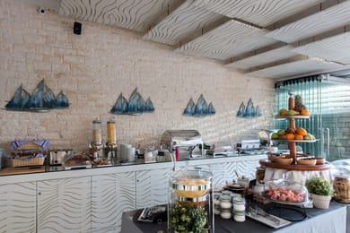 Melina Bay Boutique Hotel - Image 4