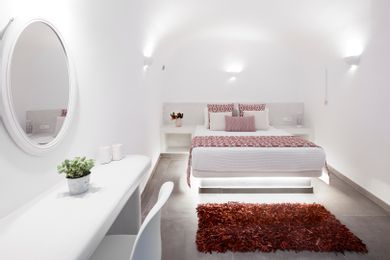 Mellow Luxury Cave