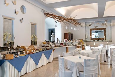 Meltemi Village Santorini - Image 4