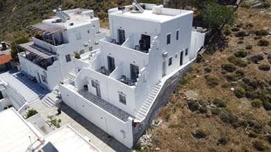 Merichas Sea View Suites - Image 6
