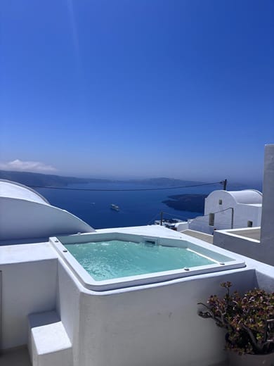 Caldera View Suite with Jacuzzi
