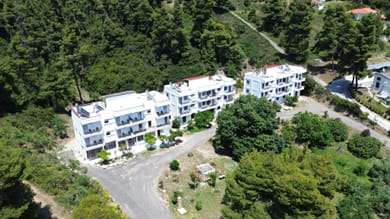 MeThea SeaView Apartments by Greek Pride - Image 7