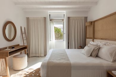 Amalgam Homes Paros - Image 6