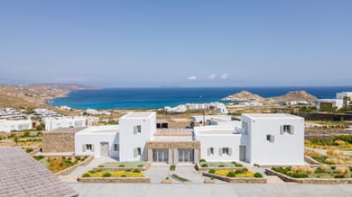 3 Beds | Villa Aperanto | Kalafatis