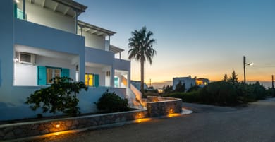 Michalis Studios Milos - Image 6