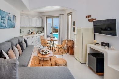Villa IRIS