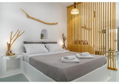 Frankie’s Traditional House