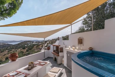 Sunny Deluxe Jacuzzi