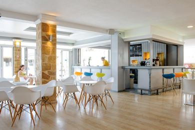 Hotel Mimosa Corfu - Image 2