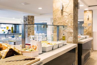 Hotel Mimosa Corfu - Image 7