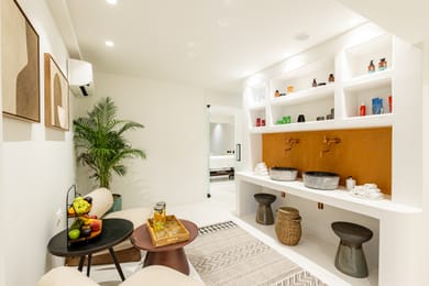 Andronis Minois Paros - Image 7