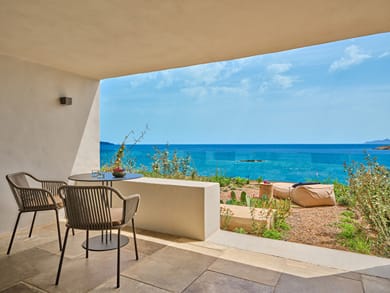 Infinity blue Room with Private Sundeck