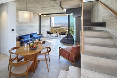 Ezousa Luxe Duplex Suite