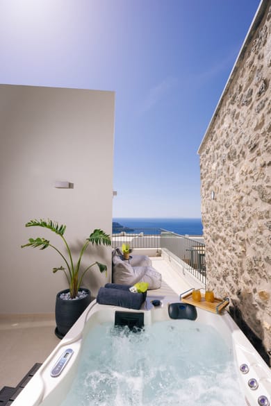 Maisonette 1 Bedroom Sea View with Hot Tub - Zoe