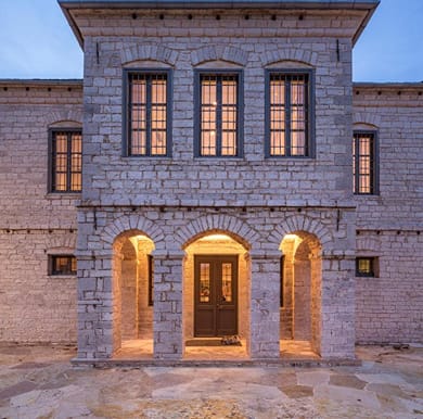 Monopatia Resort - Image 4