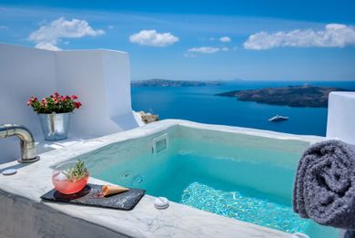 Modernity Suites Santorini - Image 2