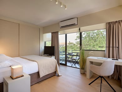 Momo Suites Acropolis by Aura Homes - Image 4