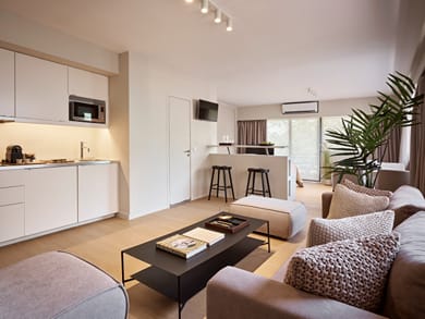 Momo Suites Acropolis by Aura Homes - Image 7