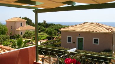 Monambeles Villas - Image 4