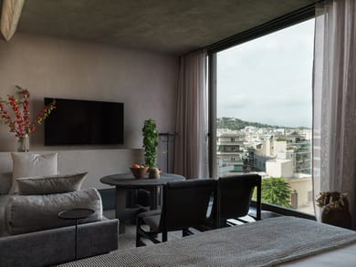Filopapou View Deluxe Suite