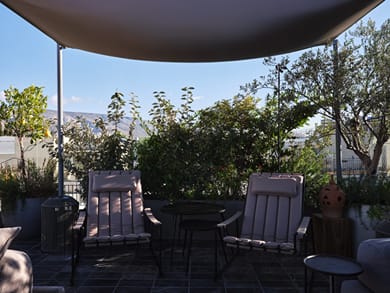 Monastik Living in Athina - Image 4