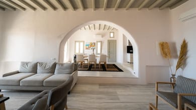 Villa Calista | 6 Bedrooms | Faros