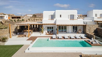 Villa Zena | 4 Bedrooms | Kalafatis