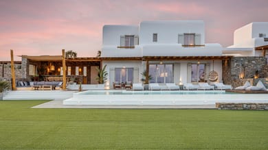 Villa Zena | 4 Bedrooms | Kalafatis