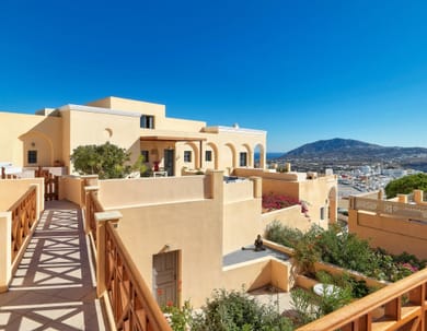 Villa Maira | 4 Bedrooms | Fira