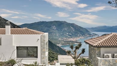 Villa Mirah | 6 Bedrooms | Fterno