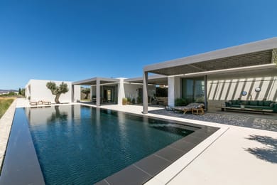Villa Amandes | 4 Bedrooms | Makria Miti