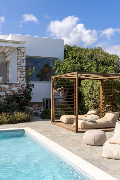 Villa Zephyr | 4 Bedrooms | Isterni