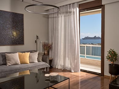 Monopolio Waterfront Apartment - Image 5