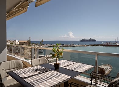 Monopolio Waterfront Apartment - Image 6