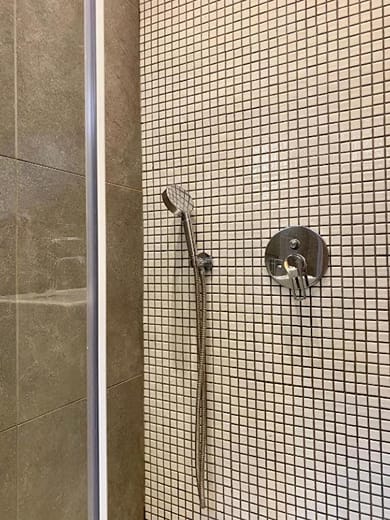 Mosaikon Guesthouses - Image 2