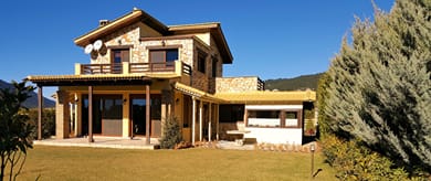 Mountain Chalet Livadi - Image 2