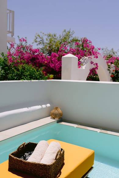 Mr & Mrs White Paros Suites & More - Image 3