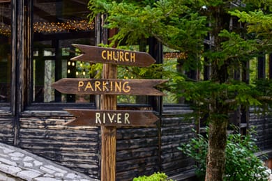 Muntenia Inn Apartments & Suites - Image 5