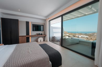 Junior Suite Sea View with Hot Tub