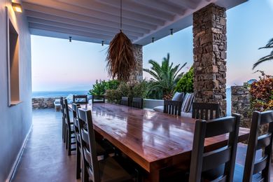 ELIA WHITE